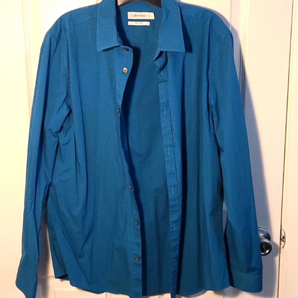 Calvin Klein men's L button up